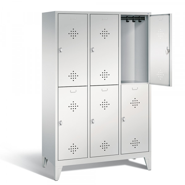 Garderobenschrank